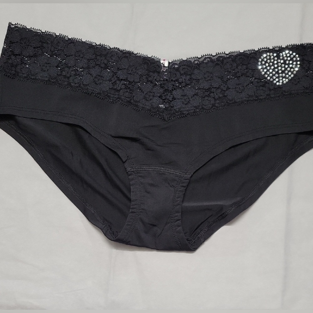 NEW Victoria’s Secret PINK Black Heart Satin Lace Trim Hipster Panties MEDIUM M